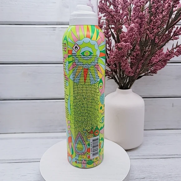 Amika Undone Volume and Matte Texture Spray - Picture 2 of 6